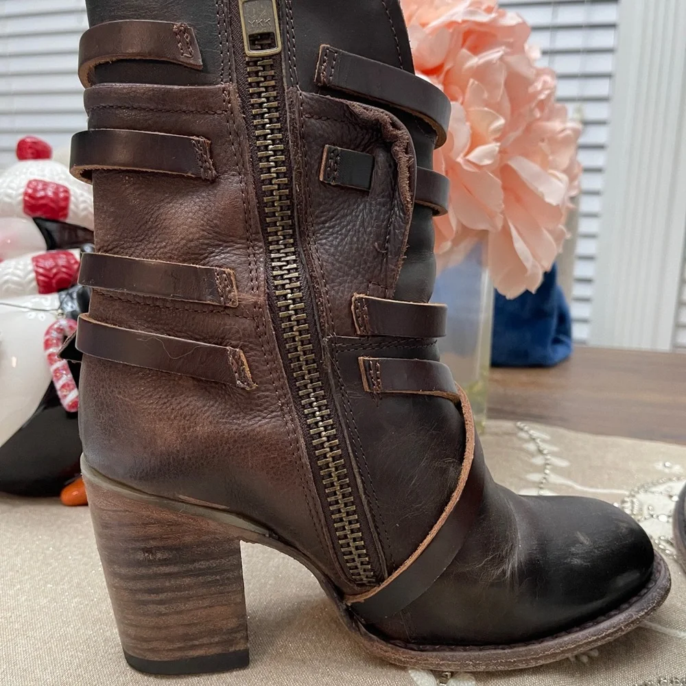 Freebird Baker Boots Women Size 6 Brown Mid-Calf Chunky Heel Strappy - Picture 9 of 12